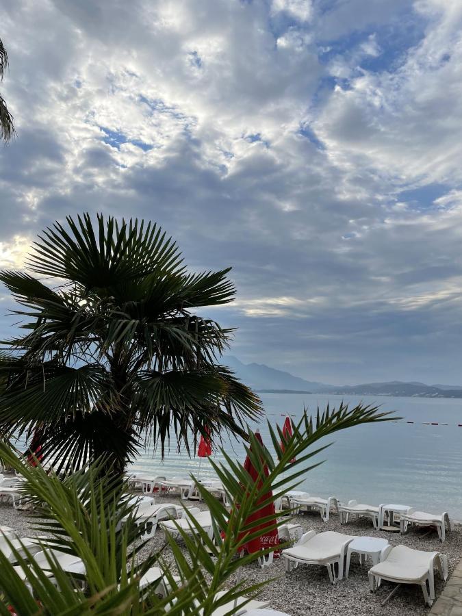 Hotel Azzurro Herceg Novi Eksteriør bilde