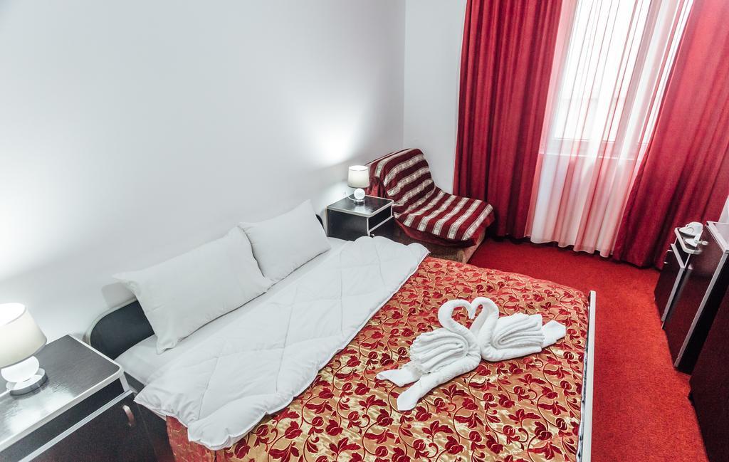 Hotel Azzurro Herceg Novi Eksteriør bilde