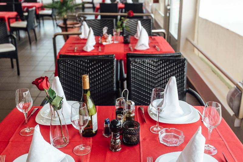 Hotel Azzurro Herceg Novi Eksteriør bilde